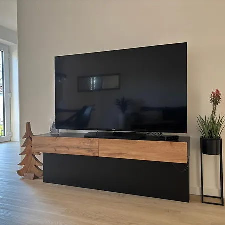 Modern Am Bowlingcenter Garten U Terrassenüberdachung Apartment Werlte