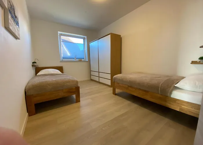 Lejlighed Neu! Modernes Naehe Bowling Center!