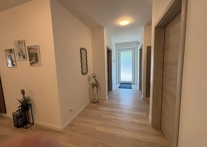 Neu! Modernes Naehe Bowling Center! * Werlte